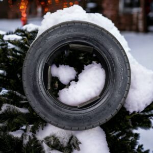 Sähköskootterin talvirengas 3.00-8