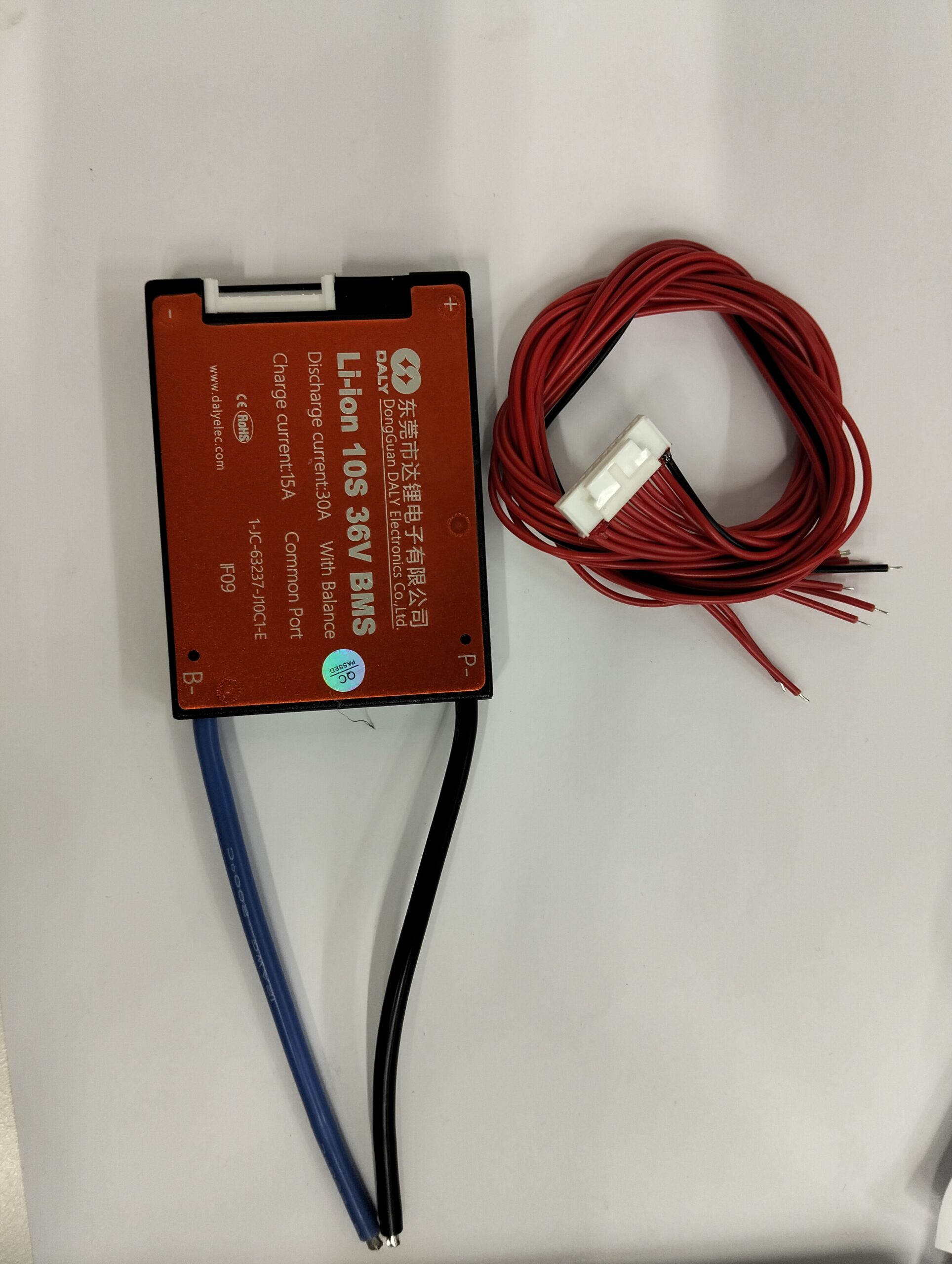 Daly Li-ion 36v (10S) 30A BMS piiri